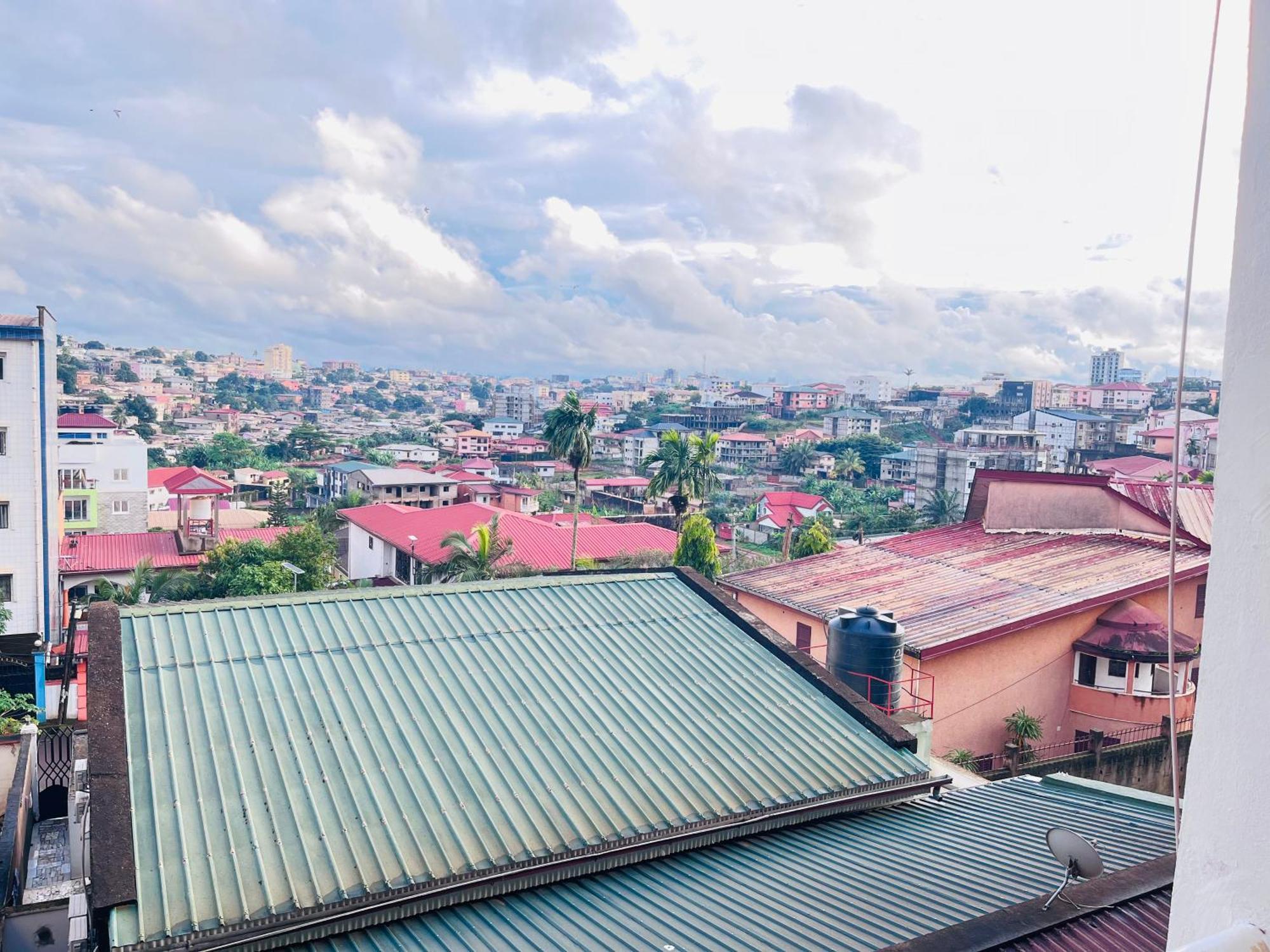 Appartements Modernes, Wifi, Tv - Yaounde, Omnisports Ngoại thất bức ảnh